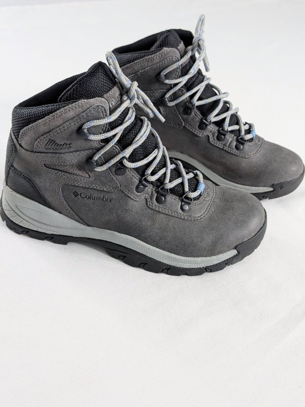 Columbia Newton Ridge Gray Blue Waterproof Hiking Boots
